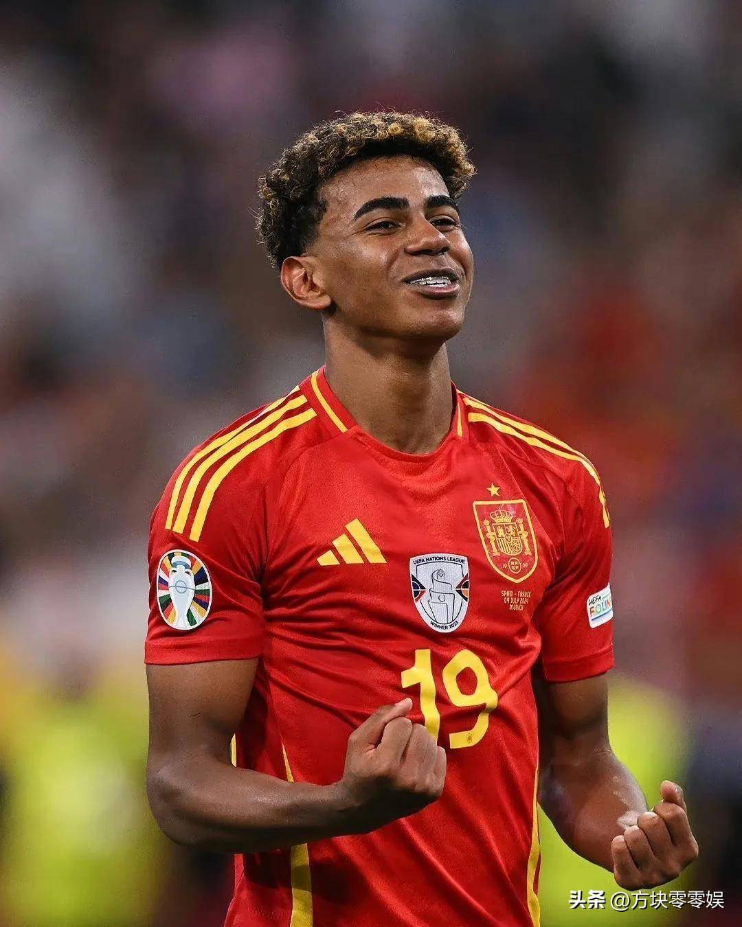 hth华体会-C罗新星领先优势明显表现突出，C9前途光明！比赛高潮迭起(c罗大全)