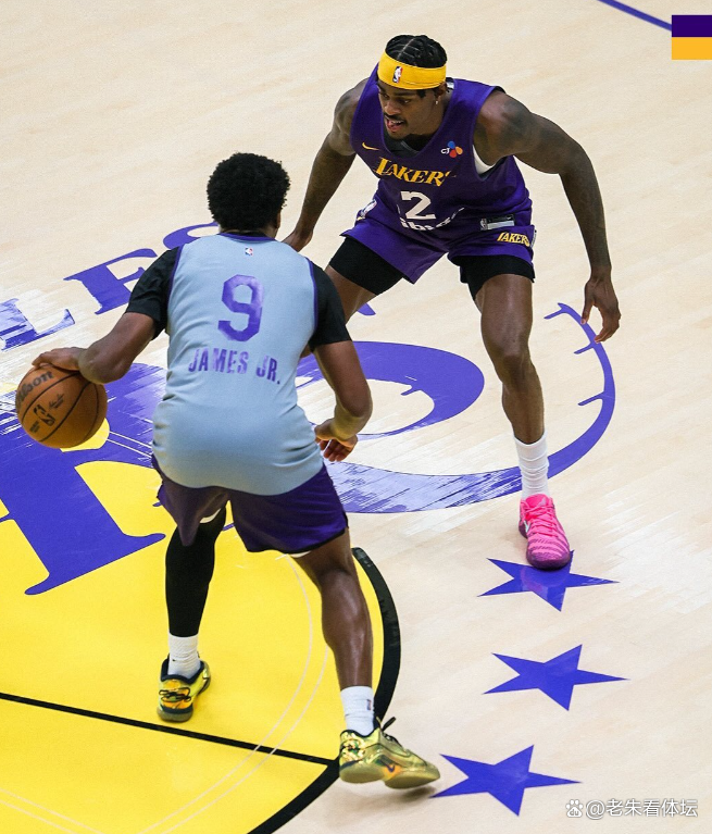 华体会平台-集结日亚冠焦点战；洛杉矶湖人防线松动；压力陡增；身体对抗强度拉满的简单介绍